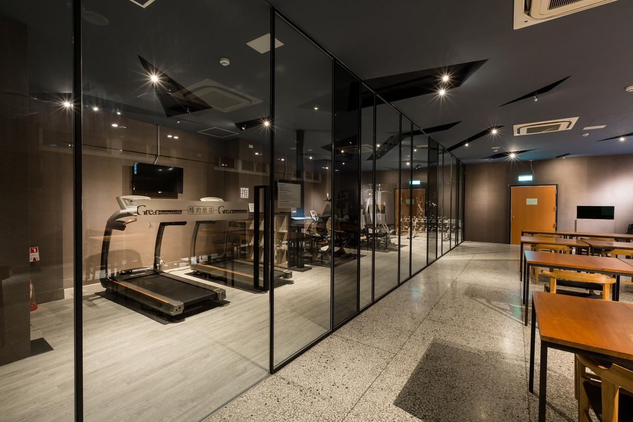 Green Hotel Манонг Екстериор снимка